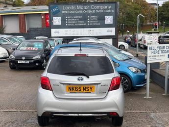 TOYOTA YARIS 1.5 VVT-h Icon Hatchback 5dr Petrol Hybrid E-CVT Euro 6 (101 ps)