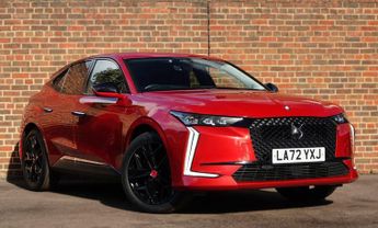 DS 4 1.6 E-TENSE 12.4kWh Performance Line + Hatchback 5dr Petrol Plug