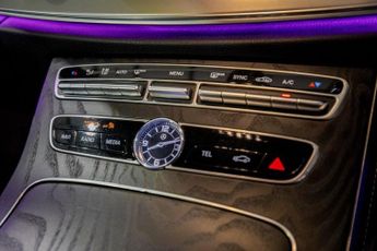 MERCEDES-BENZ E CLASS 2.0 E220d AMG Line Coupe 2dr Diesel G-Tronic+ Euro 6 (s/s) (194 