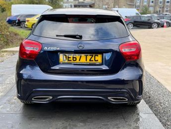MERCEDES-BENZ A CLASS 2.1 A200d AMG Line (Executive) Hatchback 5dr Diesel 7G-DCT Euro 