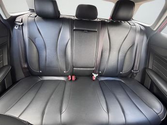 MG MG5 52.5kWh Exclusive Estate 5dr Electric Auto (156 ps)