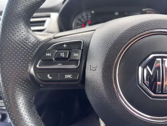 MG MG5 52.5kWh Exclusive Estate 5dr Electric Auto (156 ps)