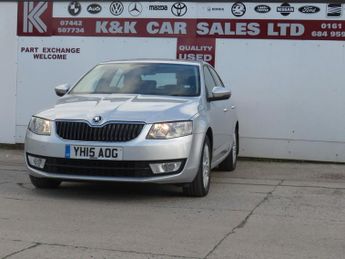 SKODA OCTAVIA 1.2 TSI SE Hatchback 5dr Petrol DSG Euro 5 (s/s) (105 ps)