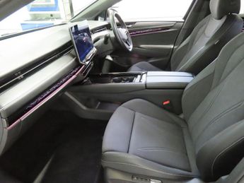 VOLKSWAGEN ID.7 Pro 77kWh Match Fastback 5dr Electric Auto (286 ps)