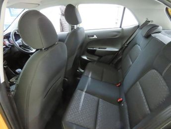 KIA PICANTO 1.0 DPi 2 Hatchback 5dr Petrol AMT Euro 6 (s/s) (66 bhp) Advance