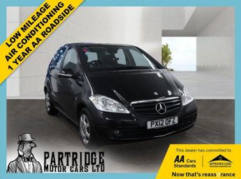 Mercedes A Class 1.5 A160 BlueEfficiency Classic SE Hatchback 5dr Petrol Manual (