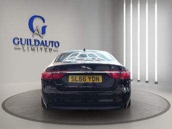 JAGUAR XF 2.0d Prestige Saloon 4dr Diesel Auto Euro 6 (s/s) (163 ps)