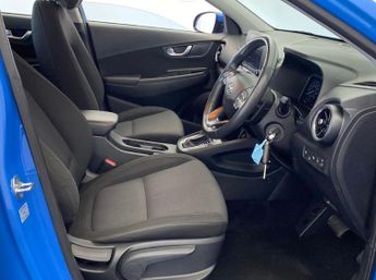 HYUNDAI KONA 1.6 h-GDi SE Connect SUV 5dr Petrol Hybrid DCT Euro 6 (s/s) (141