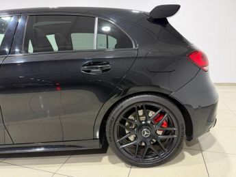MERCEDES-BENZ A CLASS 2.0 A35 AMG (Premium Plus) Hatchback 5dr Petrol SpdS DCT 4MATIC 