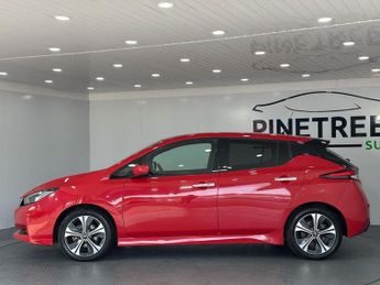 NISSAN LEAF 40kWh N-Connecta Hatchback 5dr Electric Auto (150 ps)