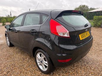FORD FIESTA 1.25 Zetec Hatchback 5dr Petrol Manual Euro 6 (82 ps)