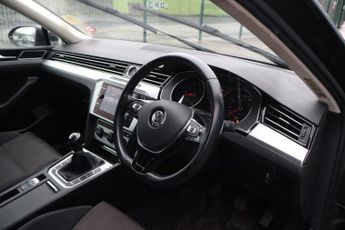 VOLKSWAGEN PASSAT 1.5 TSI EVO SE Business Saloon 4dr Petrol Manual Euro 6 (s/s) (1