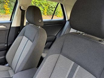 VOLKSWAGEN T-ROC 1.5 TSI GPF EVO SE SUV 5dr Petrol DSG Euro 6 (s/s) (150 ps)