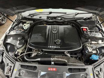 MERCEDES-BENZ C CLASS 2.1 C220 CDI BlueEfficiency Sport Saloon 4dr Diesel Manual Euro 