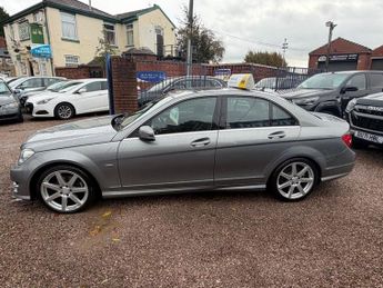MERCEDES-BENZ C CLASS 2.1 C220 CDI BlueEfficiency Sport Saloon 4dr Diesel Manual Euro 