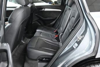 AUDI Q5 2.0 TDI S line Plus SUV 5dr Diesel S Tronic quattro Euro 6 (s/s)