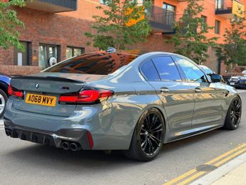 BMW M5 4.4 V8 Steptronic xDrive Euro 6 (s/s) 4dr