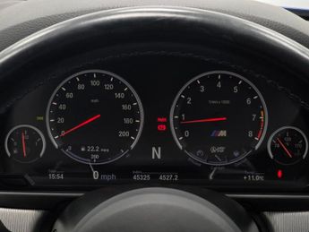 BMW M5 4.4 V8 Saloon 4dr Petrol DCT Euro 6 (s/s) (560 ps)