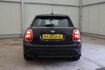 MINI HATCH 1.5 One Classic Hatchback 5dr Petrol Steptronic Euro 6 (s/s) (10