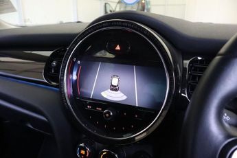 MINI HATCH 1.5 One Classic Hatchback 5dr Petrol Steptronic Euro 6 (s/s) (10