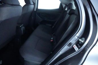 TOYOTA YARIS 1.5 VVT-h Icon Hatchback 5dr Petrol Hybrid E-CVT Euro 6 (s/s) (1