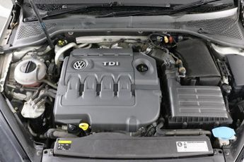 VOLKSWAGEN GOLF 2.0 TDI BlueMotion Tech GT Estate 5dr Diesel DSG Euro 5 (s/s) (1