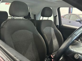 VAUXHALL ADAM 1.2i GLAM Hatchback 3dr Petrol Manual Euro 6 (70 ps)
