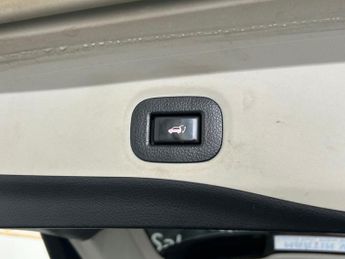 NISSAN X-TRAIL 1.7 dCi N-Connecta SUV 5dr Diesel CVT Euro 6 (s/s) (150 ps)
