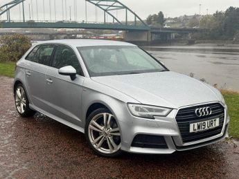 AUDI A3 1.5 TFSI CoD 35 S line Sportback 5dr Petrol S Tronic Euro 6 (s/s