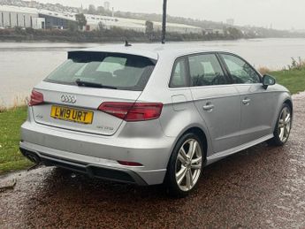AUDI A3 1.5 TFSI CoD 35 S line Sportback 5dr Petrol S Tronic Euro 6 (s/s