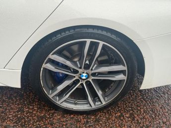 BMW 3 SERIES 2.0 320d M Sport Shadow Edition Touring 5dr Diesel Auto Euro 6 (