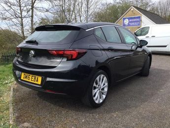 VAUXHALL ASTRA 1.4i Design Hatchback 5dr Petrol Manual Euro 6 (100 ps)