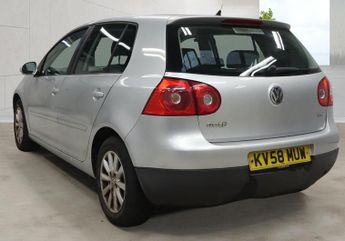 VOLKSWAGEN GOLF 1.9 TDI Match Hatchback 5dr Diesel Manual (132 g/km, 103 bhp)