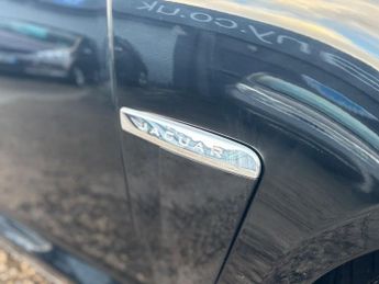 JAGUAR XF 2.2d Luxury Saloon 4dr Diesel Auto Euro 5 (s/s) (200 ps)