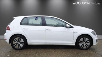 VOLKSWAGEN E-GOLF 35.8kWh e-Golf Hatchback 5dr Electric Auto (136 ps)