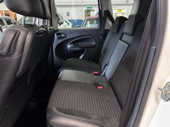 CITROEN C3 PICASSO 1.6 HDi Exclusive MPV 5dr Diesel Manual in White