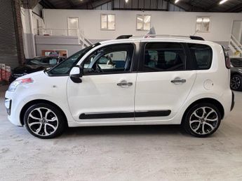 CITROEN C3 PICASSO 1.6 HDi Exclusive MPV 5dr Diesel Manual in White