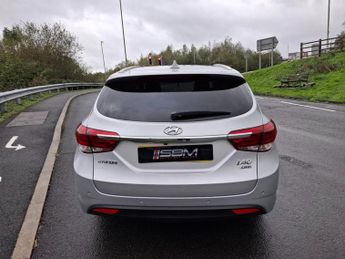 HYUNDAI I40 1.7 CRDi Blue Drive SE Nav Tourer 5dr Diesel Manual Euro 6 (s/s)