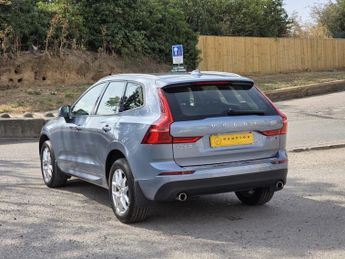 VOLVO XC60 2.0 D4 Momentum SUV 5dr Diesel Auto AWD Euro 6 (s/s) (190 ps)