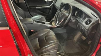 VOLVO S60 2.0 T4 SE Lux Nav Saloon 4dr Petrol Auto Euro 6 (s/s) (190 ps)