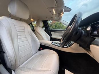 MERCEDES-BENZ E CLASS 2.0 E220d SE Saloon 4dr Diesel G-Tronic+ Euro 6 (s/s) (194 ps)