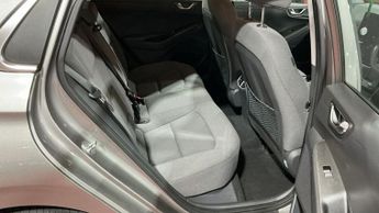 HYUNDAI IONIQ 38.3kWh Premium Hatchback 5dr Electric Auto (136 ps)
