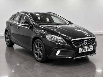 Volvo V40 Cross Country 1.6 D2 Lux Hatchback 5dr Diesel Powershift Euro 5 (s/s) (115 ps)
