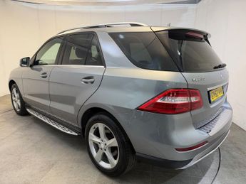 MERCEDES-BENZ M CLASS 2.1 ML250 BlueTEC Special Edition SUV 5dr Diesel G-Tronic 4WD Eu
