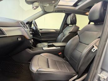 MERCEDES-BENZ M CLASS 2.1 ML250 BlueTEC Special Edition SUV 5dr Diesel G-Tronic 4WD Eu