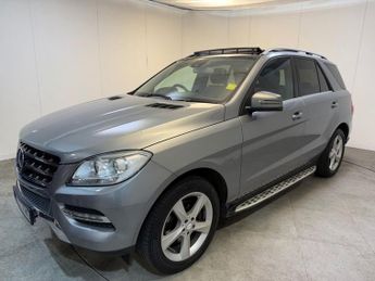 MERCEDES-BENZ M CLASS 2.1 ML250 BlueTEC Special Edition SUV 5dr Diesel G-Tronic 4WD Eu