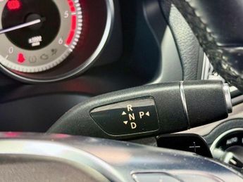 MERCEDES-BENZ E CLASS 2.1 E220 CDI AMG Sport Cabriolet 2dr Diesel G-Tronic+ Euro 5 (s/