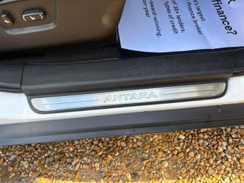 VAUXHALL ANTARA 2.2 CDTi SE SUV 5dr Diesel Manual 4WD Euro 5 (s/s) (SNav) (163 p