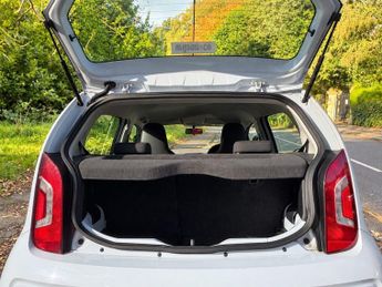 VOLKSWAGEN UP! 1.0 Move up! Hatchback 5dr Petrol Manual Euro 5 (60 ps)