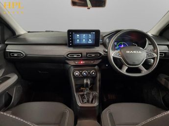 DACIA JOGGER 1.6 Hybrid Expression MPV 5dr Petrol Hybrid Auto Euro 6 (s/s) (1